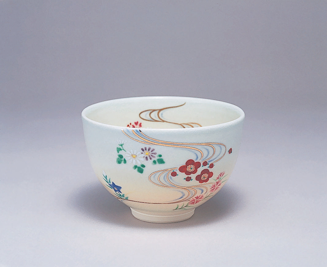 四季草花紋様抹茶々碗