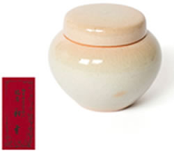 彩雲 裏千家 鵬雲斎宗匠御好 高級練香 清水焼壷入